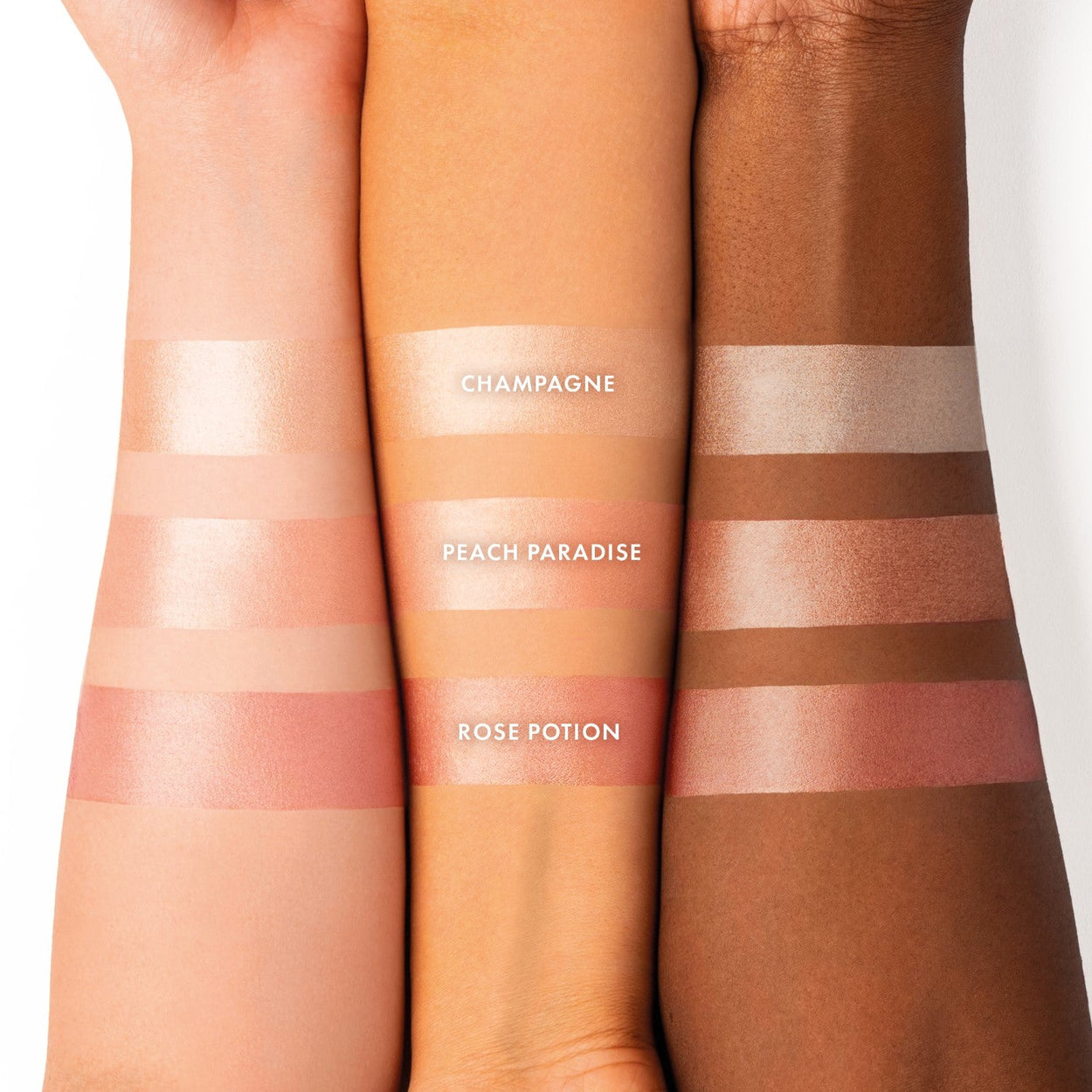 Iconic London - Rollaway Glow Highlighter - CHAMPAGNE CHIC