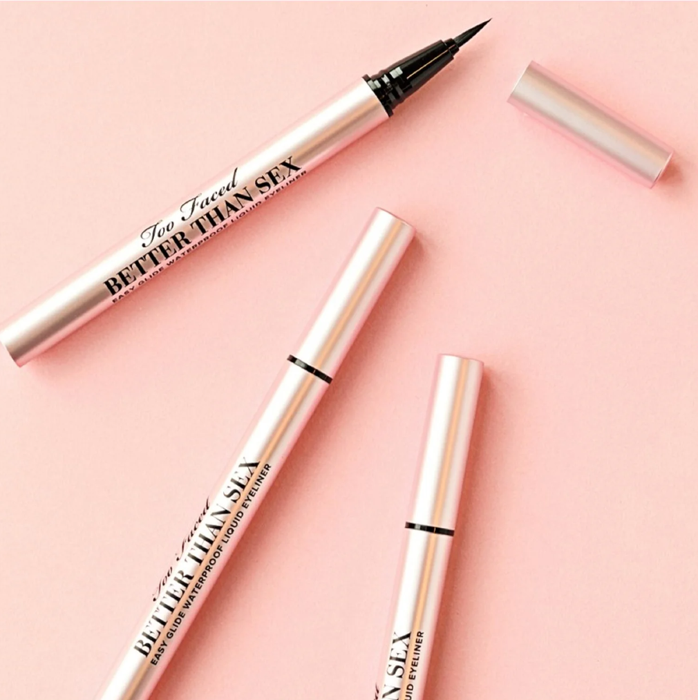 Too Faced - BTS Easy Glide Waterproof Liquid Eyeliner- BLACK