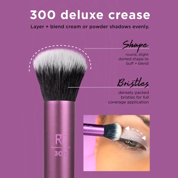Real Techniques- 300 Deluxe Crease Brush