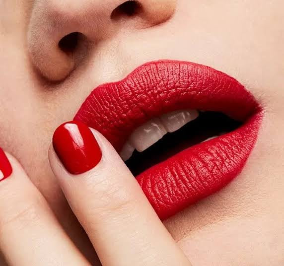 MAC - Retro Matte Lipstick - RUBY WOO