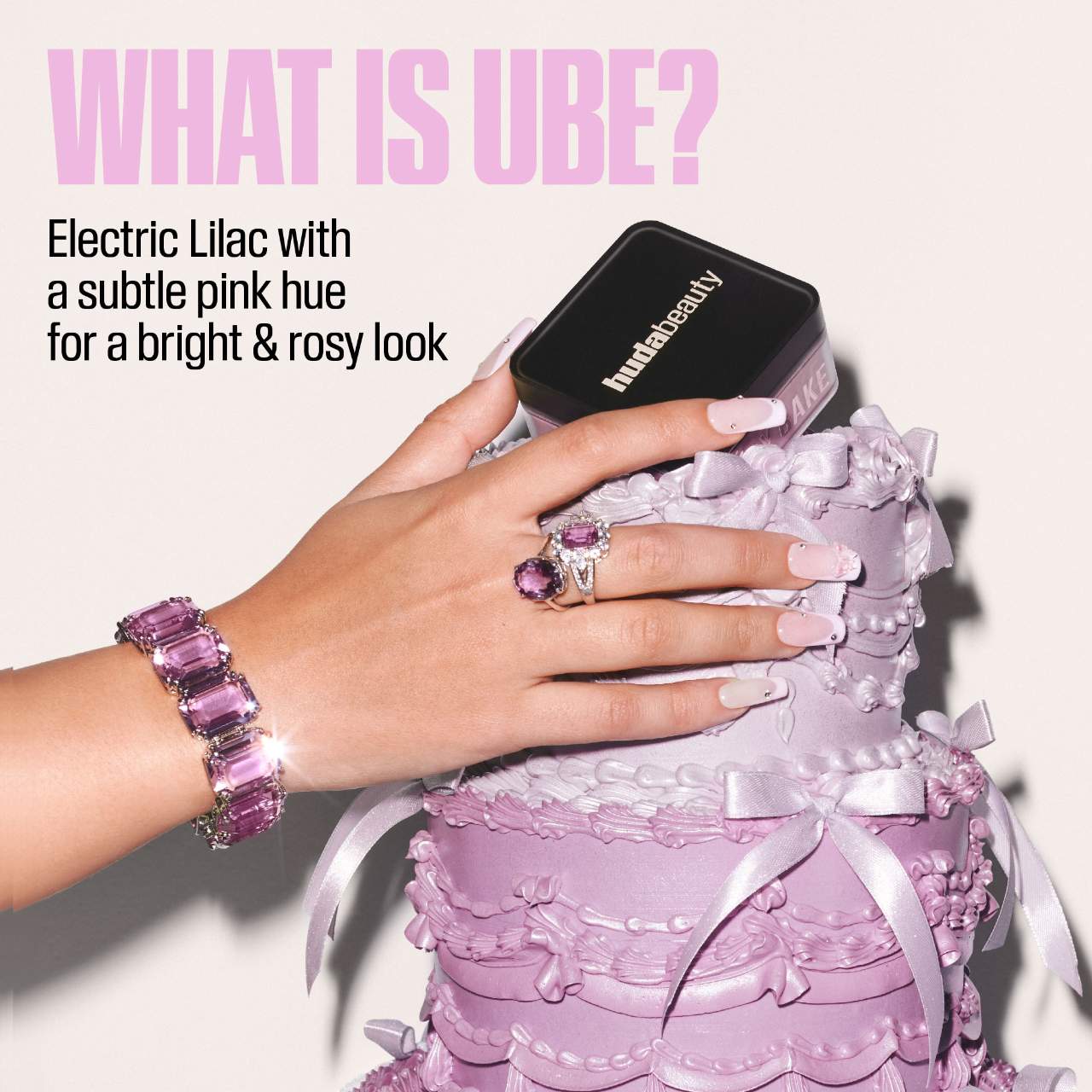 Huda Beauty - Easy Bake Loose Baking & Setting Powder - UBE BIRTHDAY CAKE