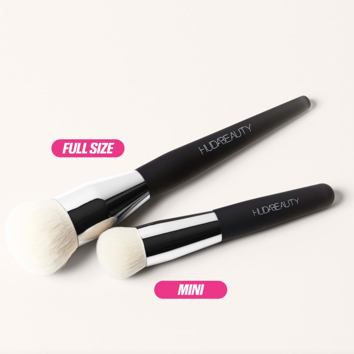 Huda Beauty - Easy Blur Base Brush Mini