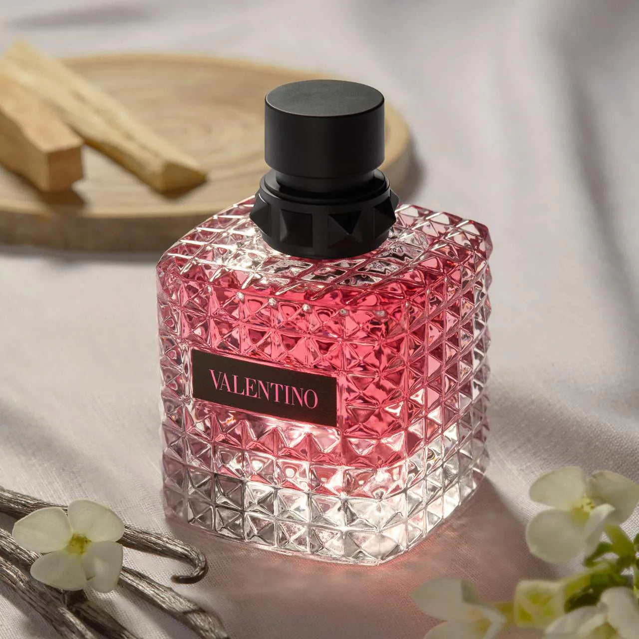 Valentino - Donna Born In Roma Eau de Parfum with Bourbon Vanilla & Jasmine - 50ml