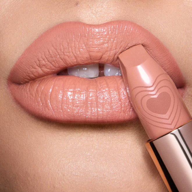 Charlotte Tilbury - K.I.S.S.I.N.G Lipstick - NUDE TALK