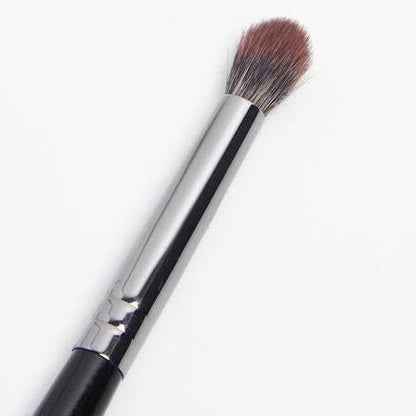 Morphe - E17 Crease Precision Blender Brush