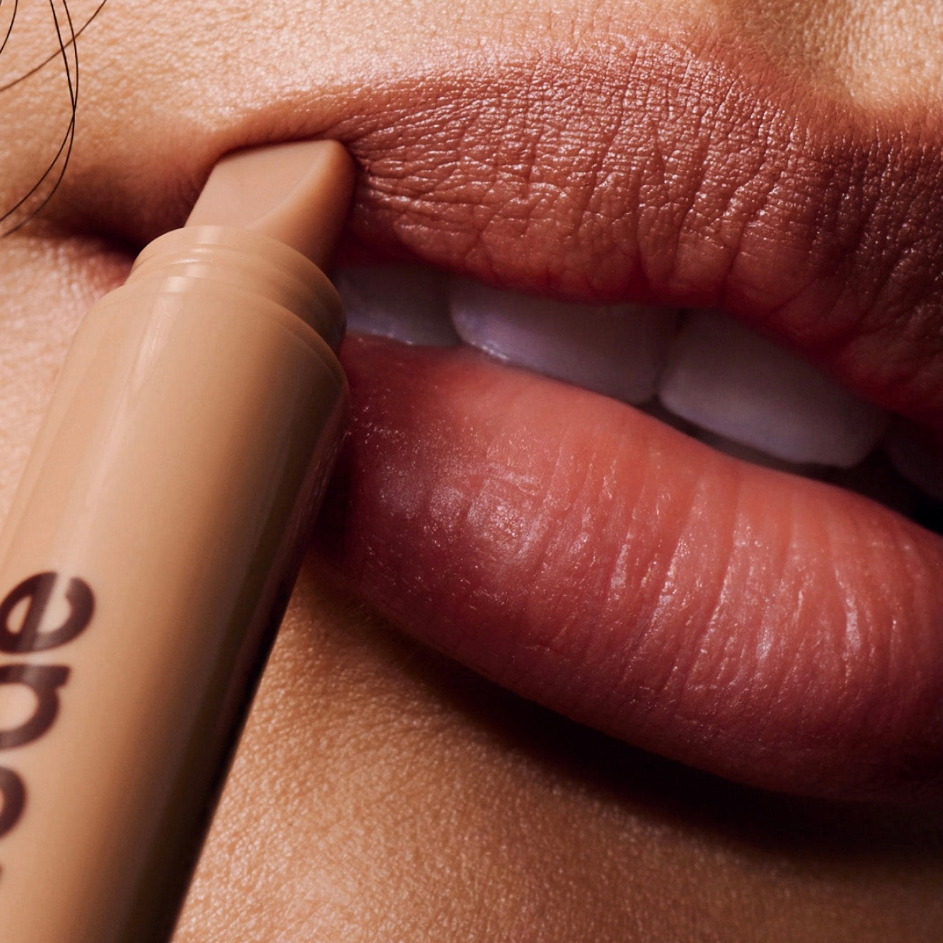 rhode リップライナー peptide lip shape lean rhode リップライナー peptide lip shape lean peptide lip