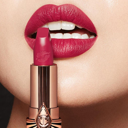 Charlotte Tilbury - Hot Lips Lipstick 2 - AMAZING AMAL