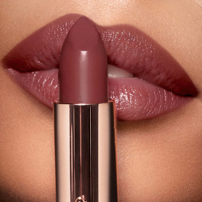 Charlotte Tilbury - K.I.S.S.I.N.G Lipstick - PILLOW TALK INTENSE