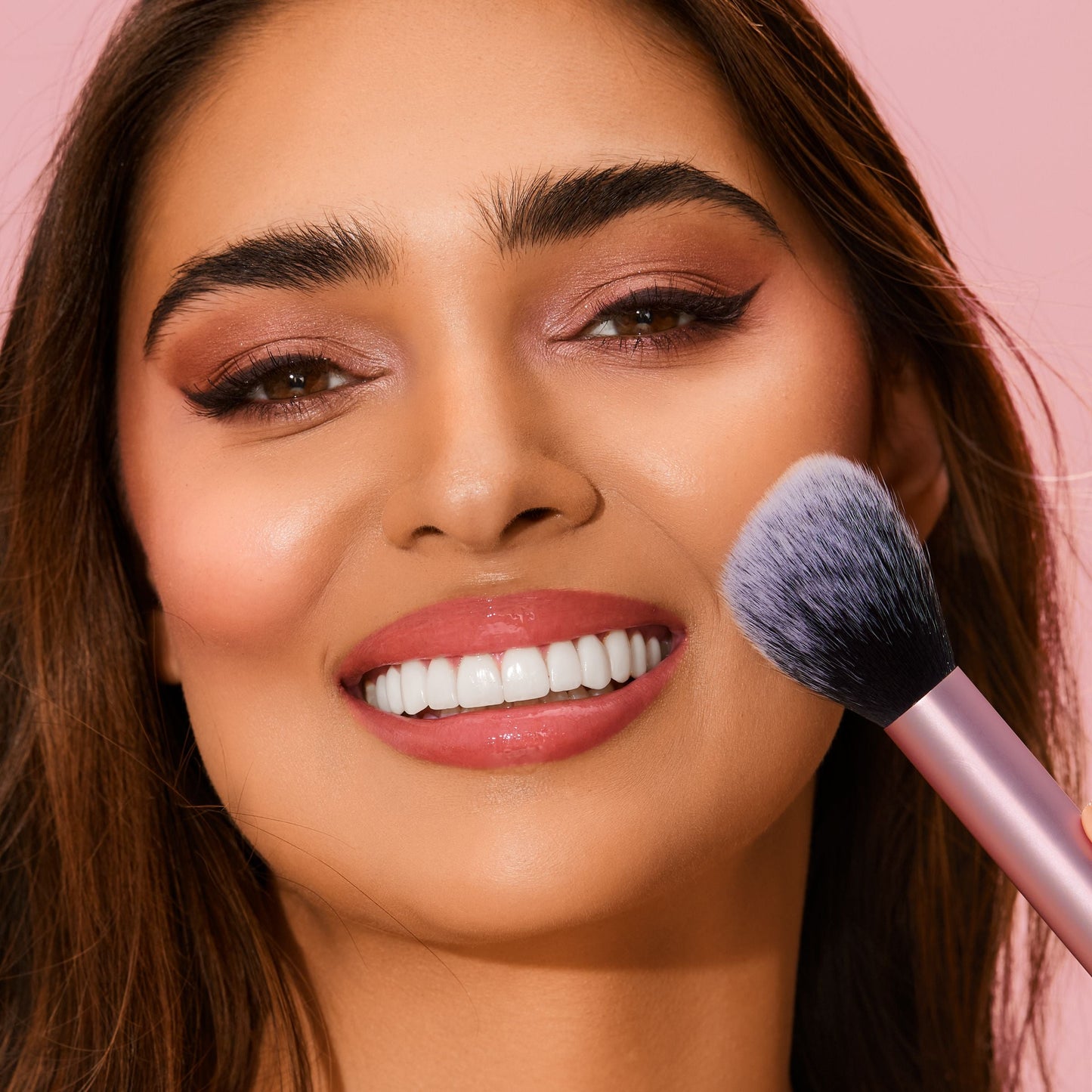 Real Techniques- 400 Blush Brush