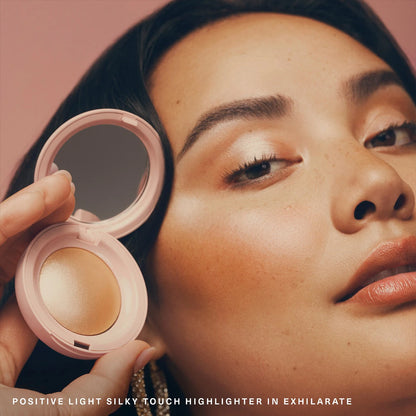 Rare Beauty - Positive Light Silky Touch Highlighter - EXHILARATE